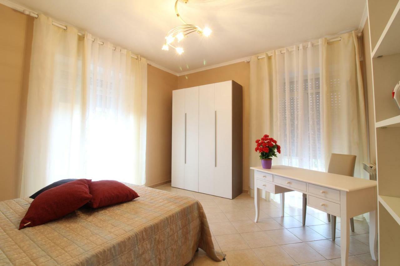 Apartament La Reggia Caserta Zewnętrze zdjęcie